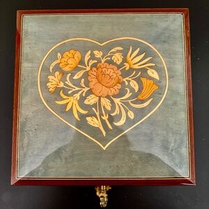 Vintage Italian inlaid wooden music box